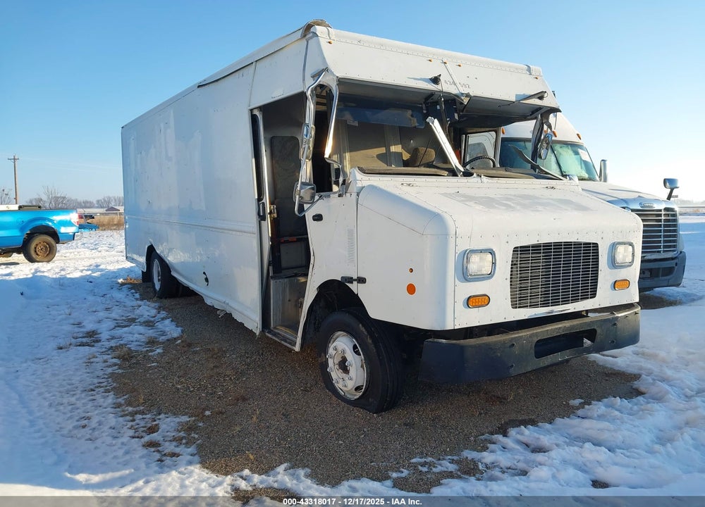2020 FREIGHTLINER MT55 VIN: 4UZAARFD8LCMH7012