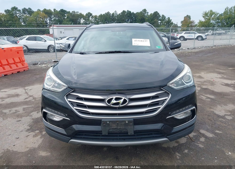 2017 HYUNDAI SANTA FE VIN: 5XYZU3LB7HG400914