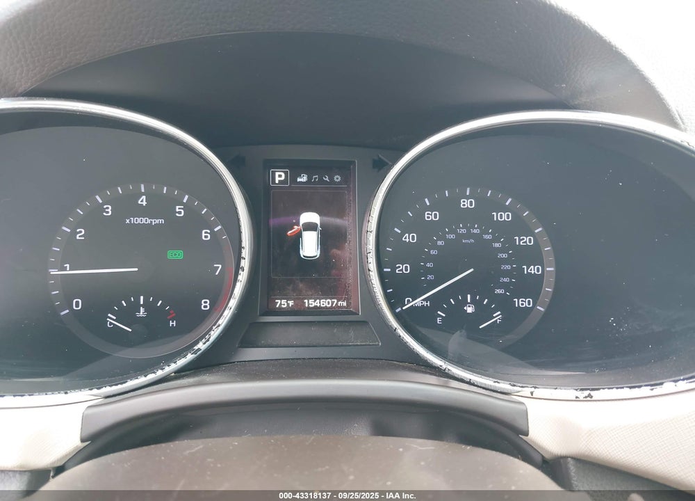 2017 HYUNDAI SANTA FE VIN: 5XYZU3LB7HG400914