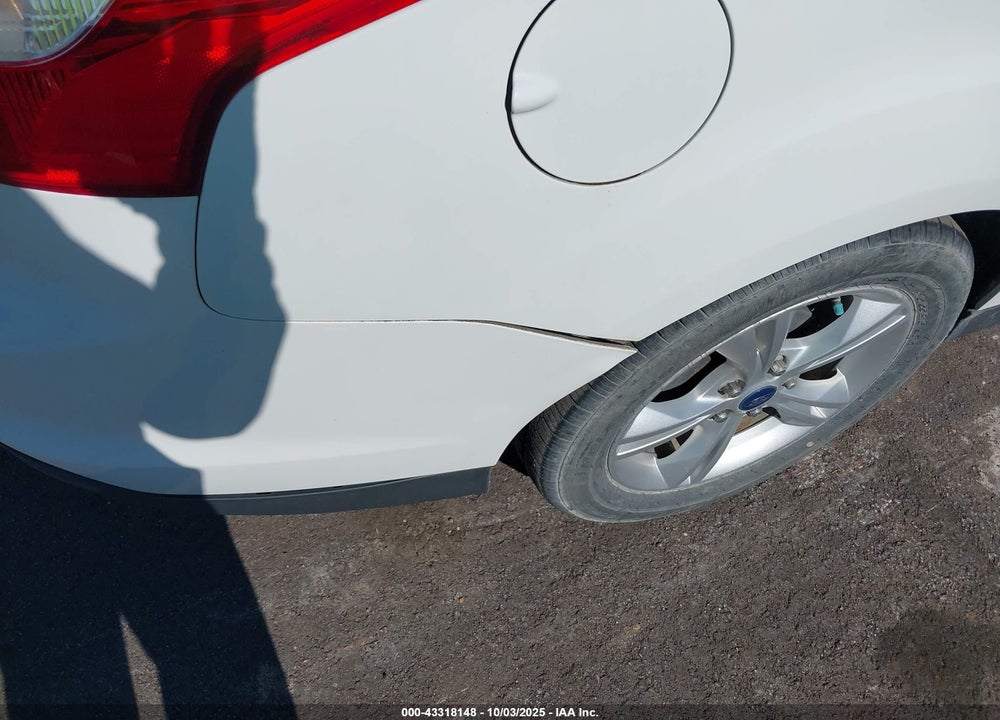 2014 FORD FOCUS VIN: 1FADP3F29EL367854