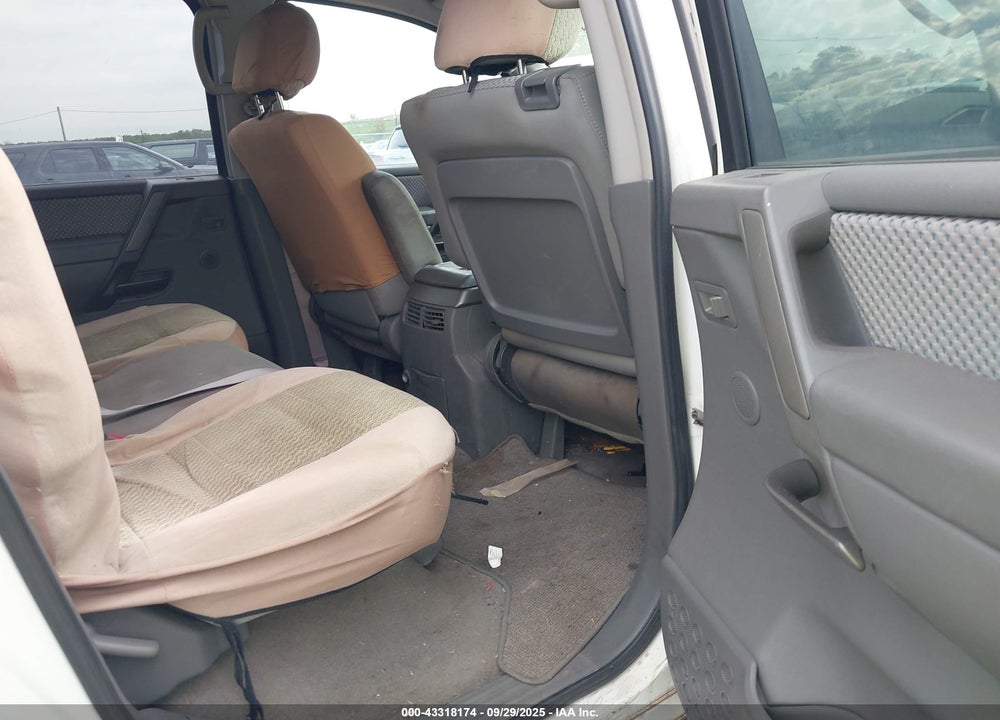 2005 NISSAN ARMADA SE VIN: 5N1AA08B85N704864