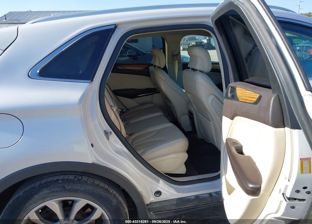 2015 LINCOLN MKC VIN: 5LMCJ2A96FUJ30345