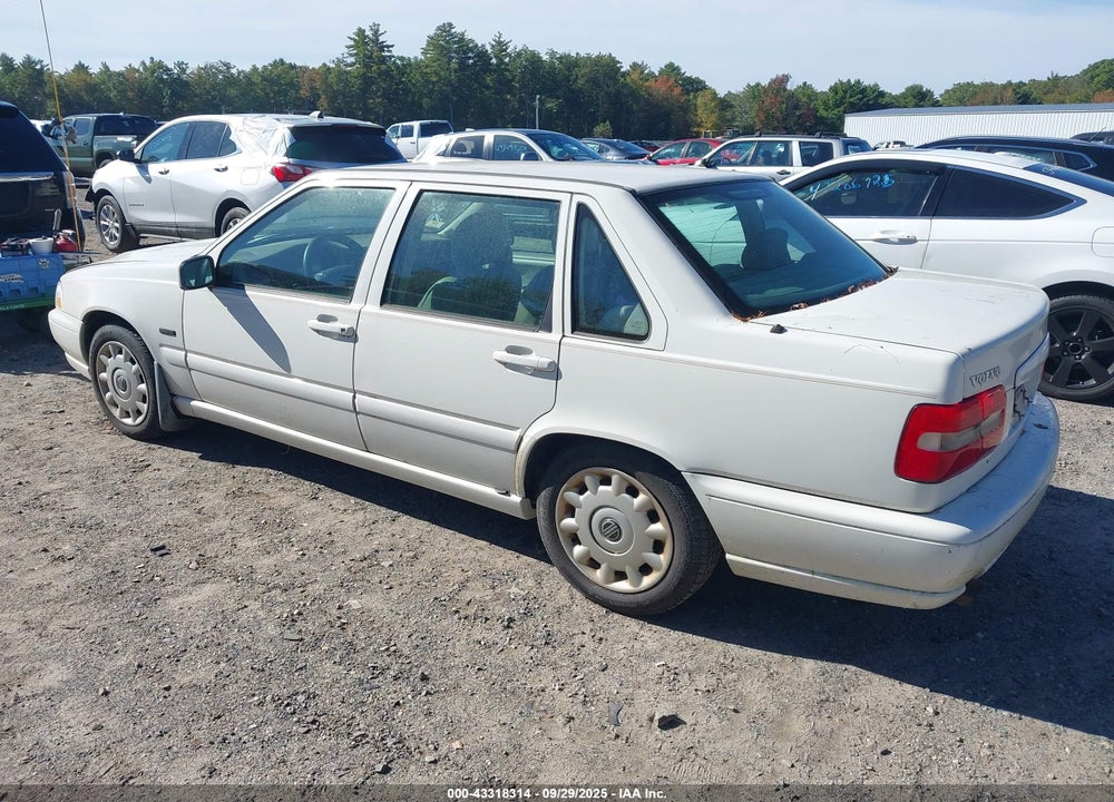 1998 VOLVO S70 GTAS/GTMS VIN: YV1LS5588W1517918