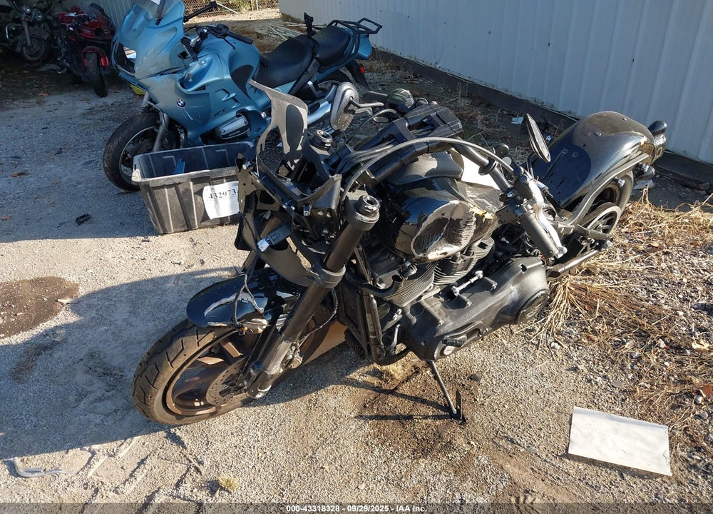 2024 HARLEY-DAVIDSON FXLRST VIN: 1HD1YXZ13RB056094