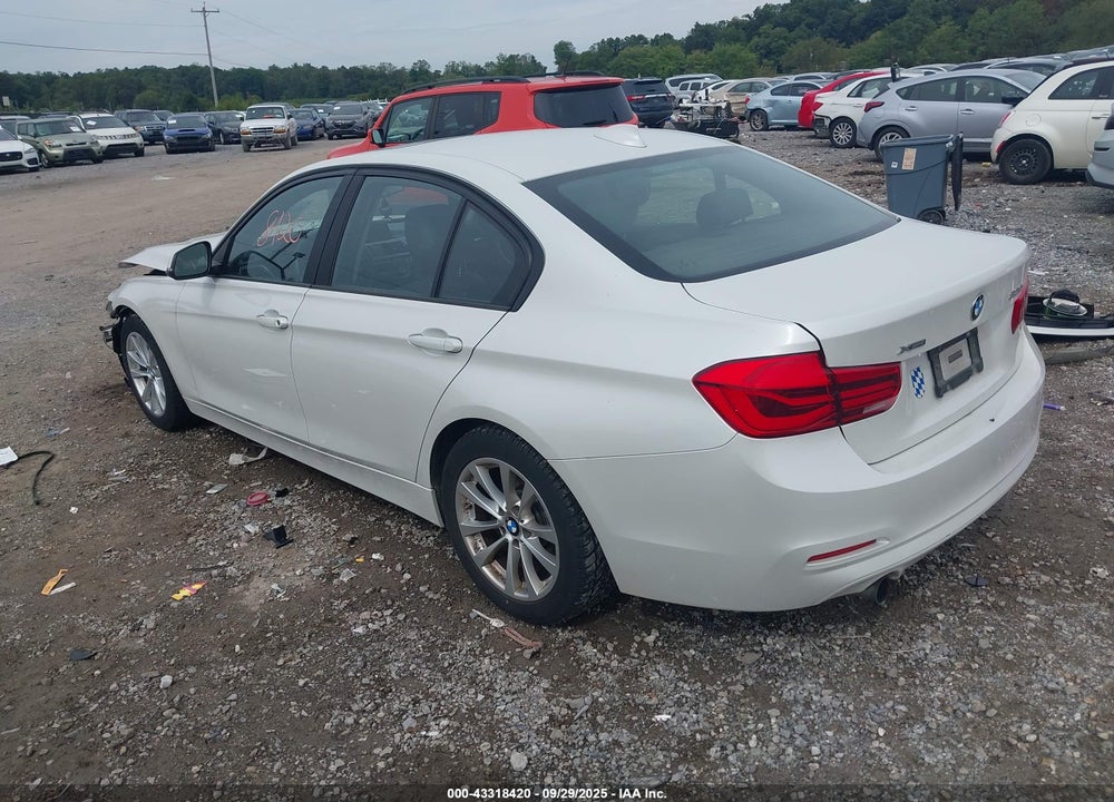 2017 BMW 3 SERIES VIN: WBA8E5G30HNU42435