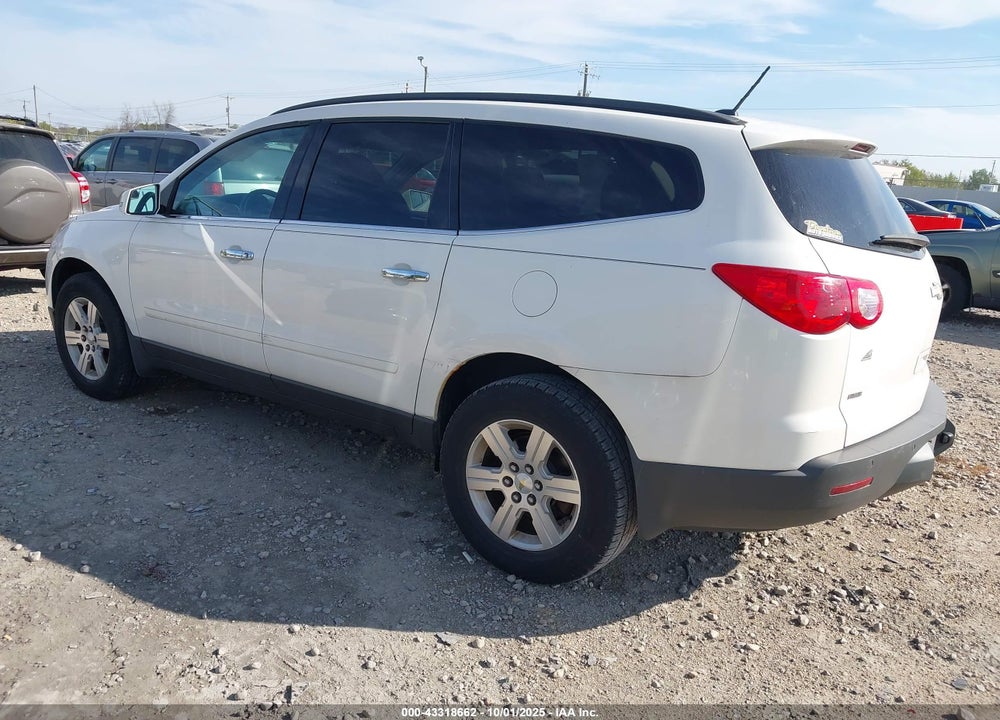 2011 CHEVROLET TRAVERSE VIN: 1GNKVGED2BJ166846
