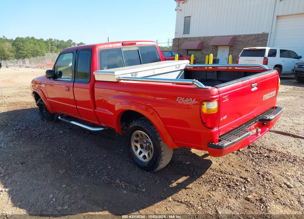 2002 MAZDA B3000 DS VIN: 4F4YR16U92TM13892