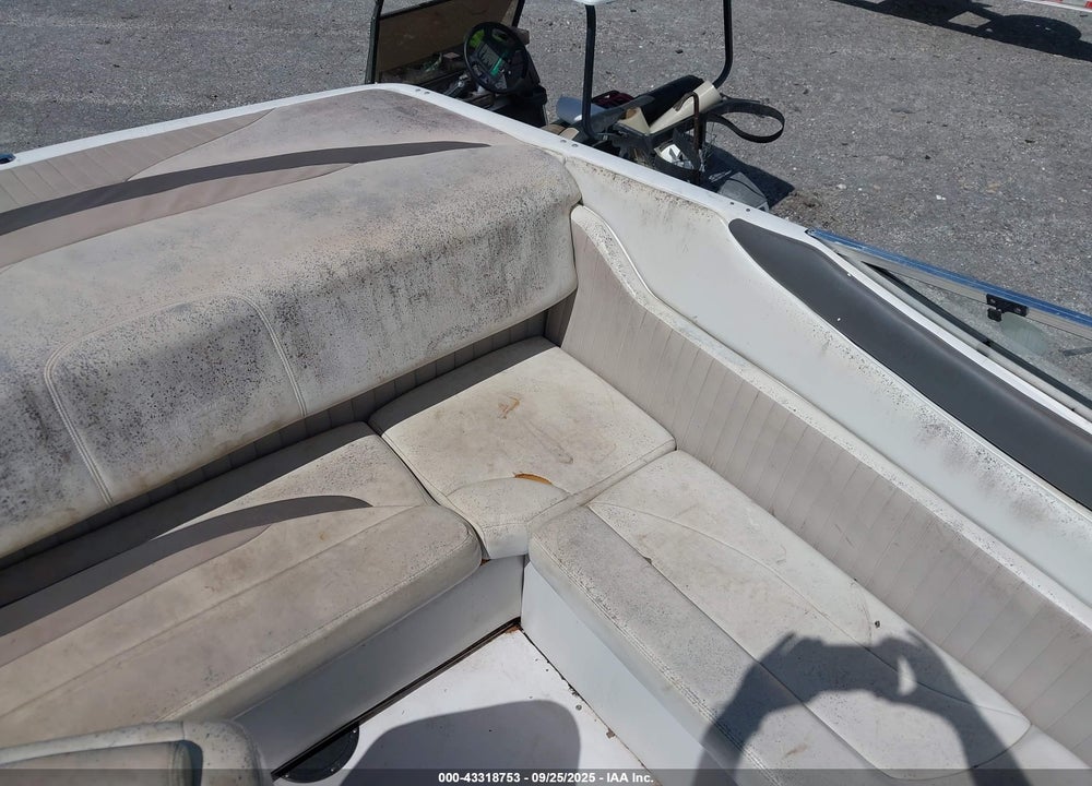 1999 ARMADA POWERBOATS BOAT VIN: EFJ00664E999