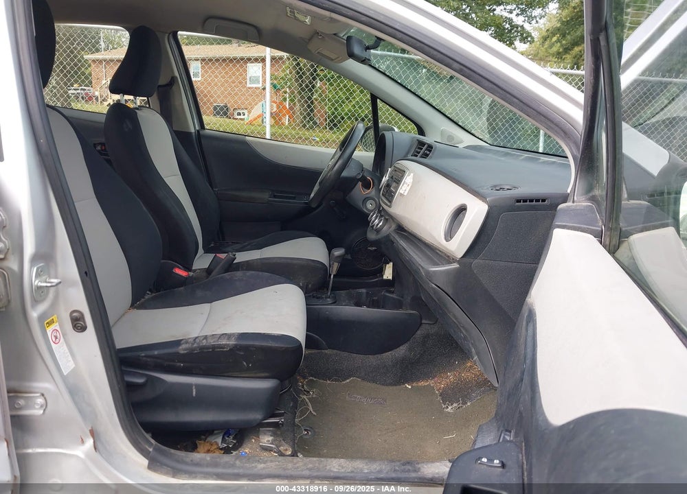 2013 TOYOTA YARIS VIN: JTDKTUD33DD549072