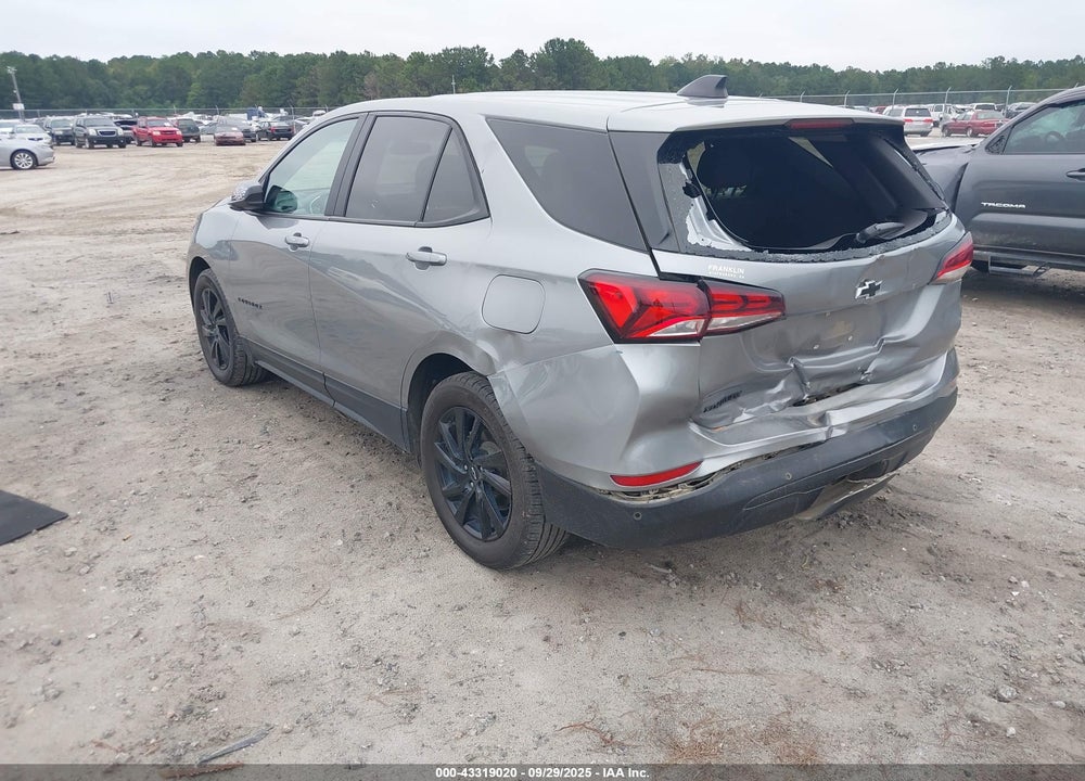 2024 CHEVROLET EQUINOX FWD LS VIN: 3GNAXHEG5RL261541