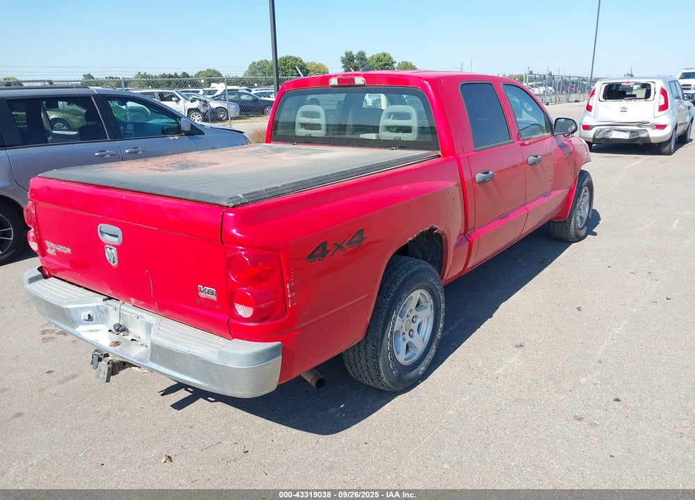 2005 DODGE DAKOTA SLT VIN: 1D7HW48N05S250364