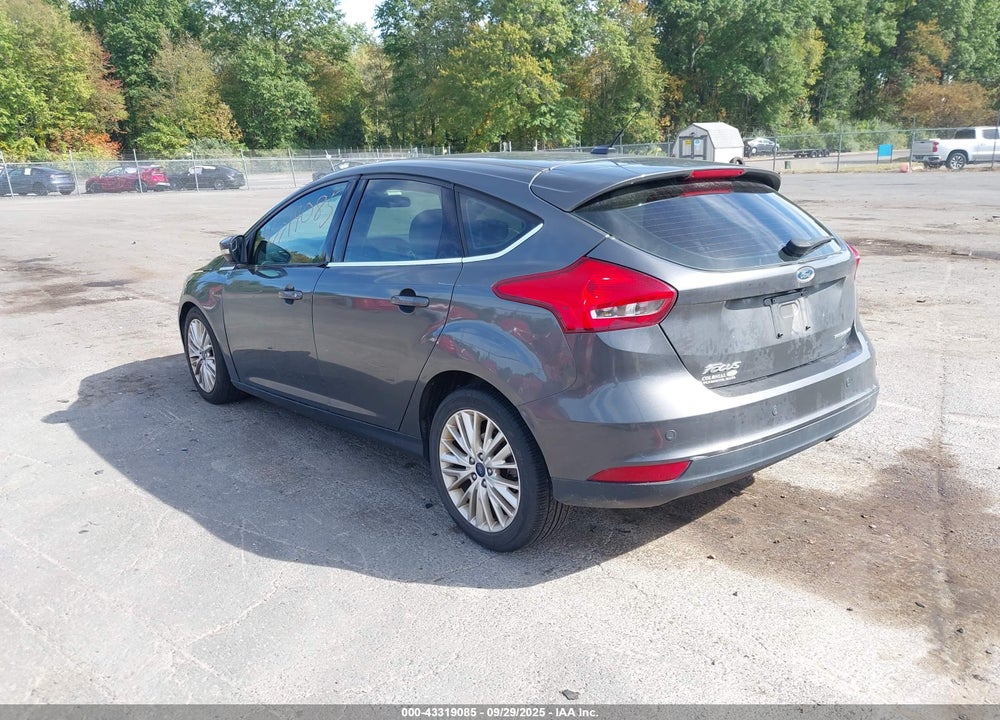 2017 FORD FOCUS TITANIUM VIN: 1FADP3N20HL287641