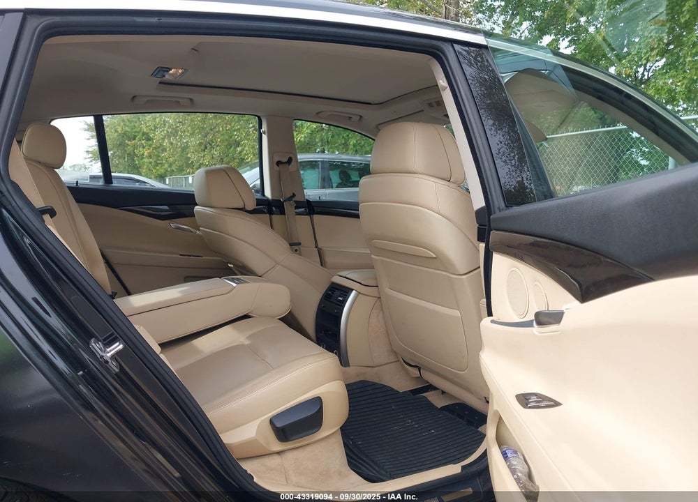 2012 BMW 5 SERIES VIN: WBASP4C56CC899983
