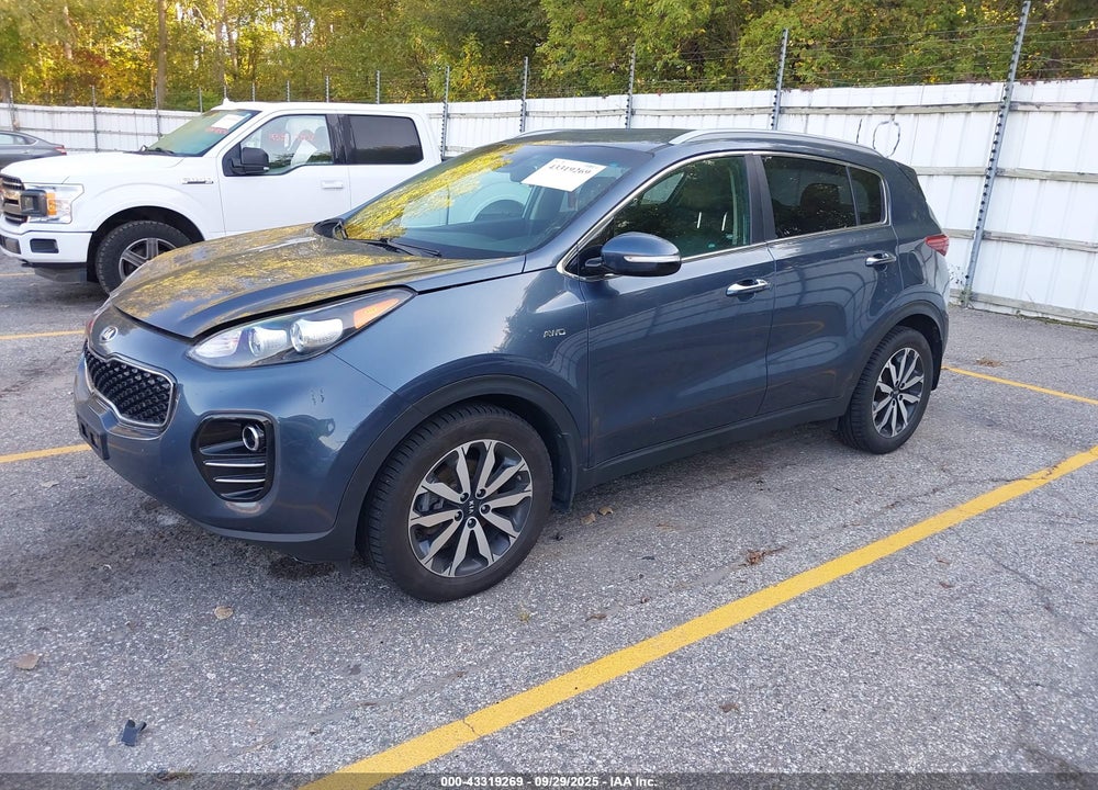 2018 KIA SPORTAGE EX VIN: KNDPNCAC0J7385515