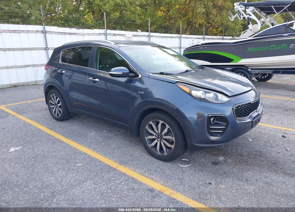 2018 KIA SPORTAGE EX VIN: KNDPNCAC0J7385515