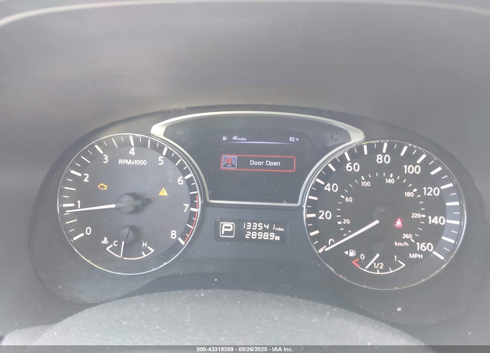 2014 NISSAN PATHFINDER SL VIN: 5N1AR2MN0EC640996