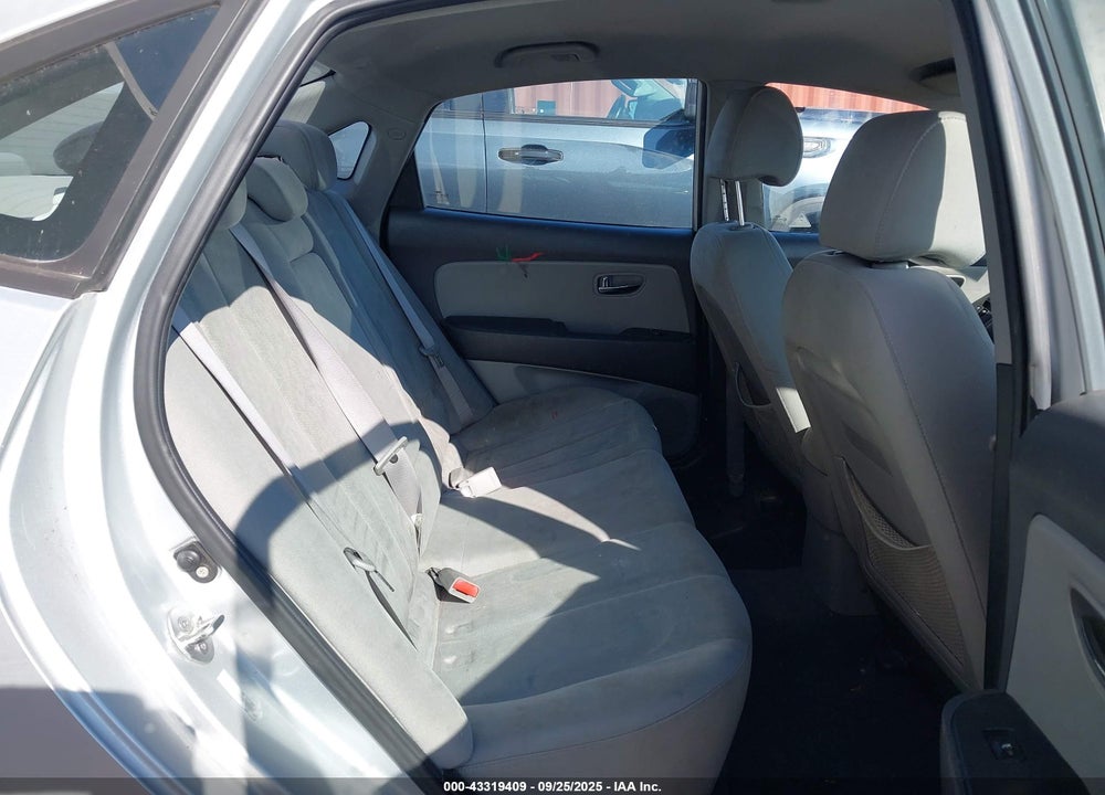 2010 HYUNDAI ELANTRA GLS VIN: KMHDU4AD6AU016529