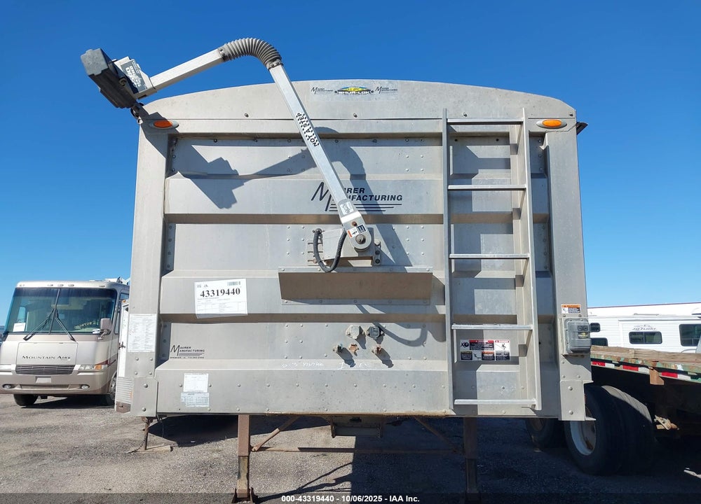 2013 MAURER MANUFACTURING INC HOPPER TRAILER VIN: 1M9KG4838DS152724