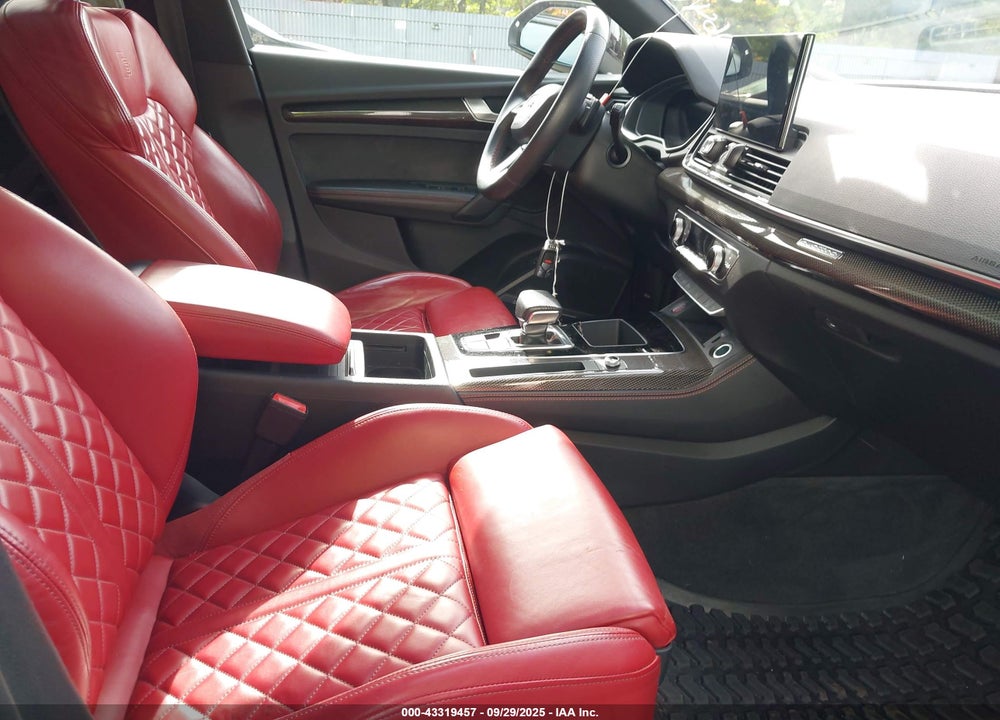 2021 AUDI SQ5 VIN: WA1B4AFY9M2106418
