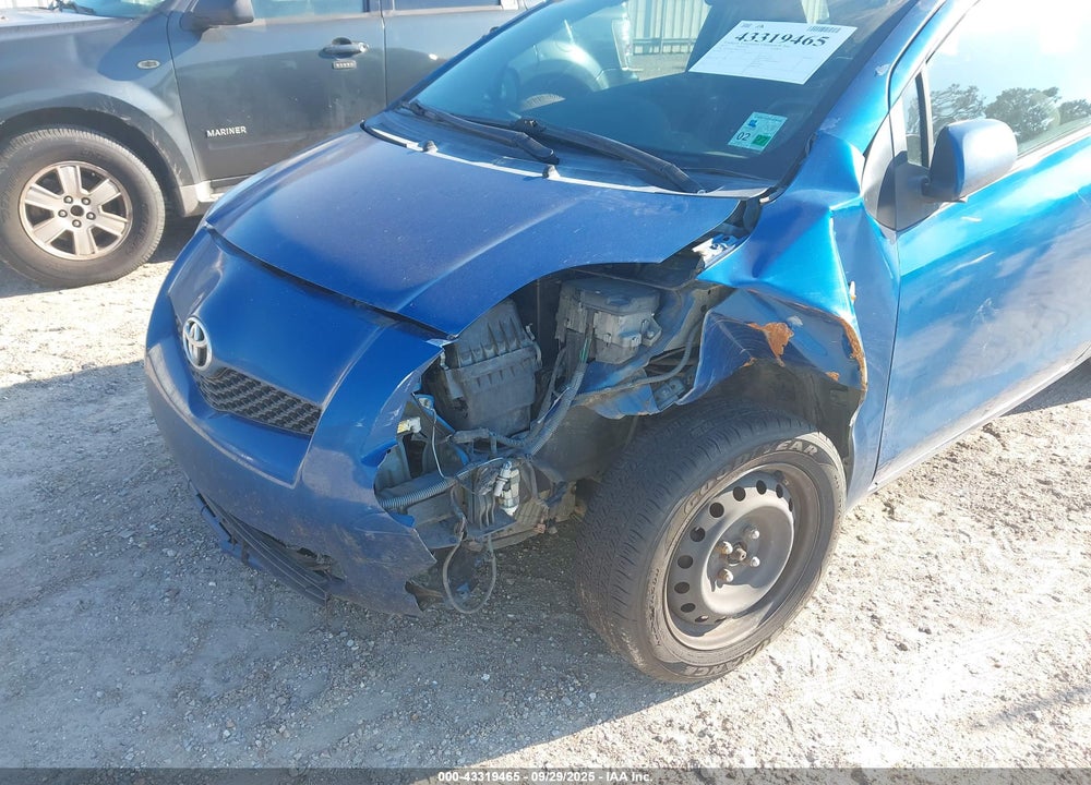 2011 TOYOTA YARIS VIN: JTDJT4K32B5331078