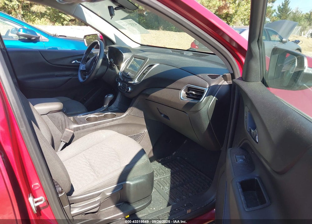 2018 CHEVROLET EQUINOX LT VIN: 2GNAXJEV1J6176839