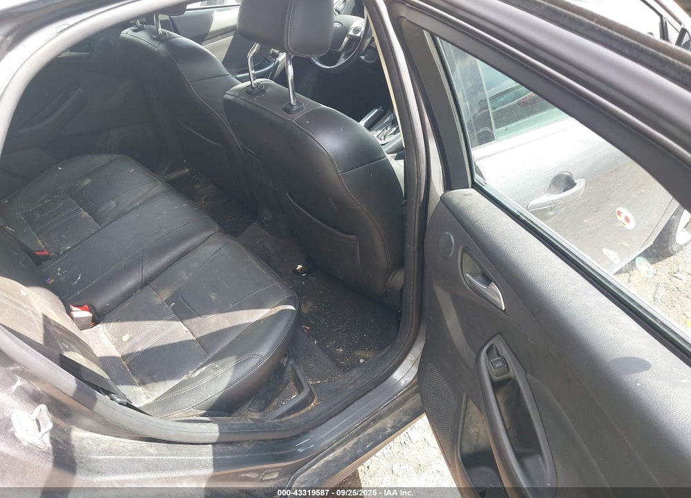 2012 FORD FOCUS VIN: 1FAHP3N29CL365618