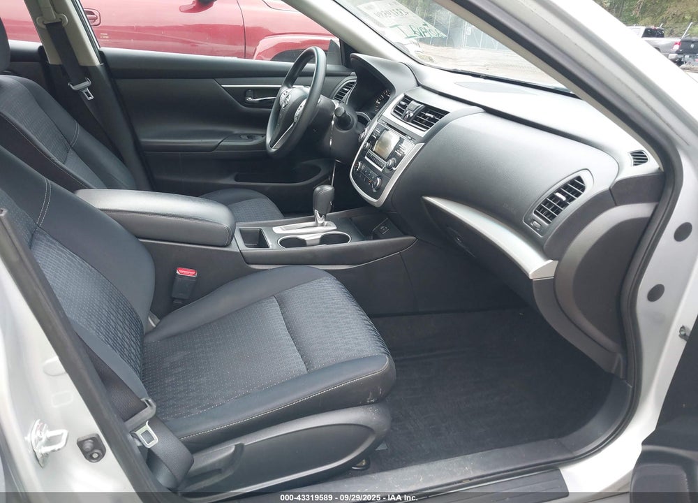 2016 NISSAN ALTIMA VIN: 1N4AL3AP5GN389097