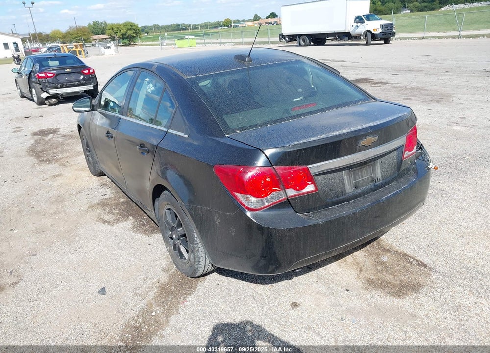 2015 CHEVROLET CRUZE 1LT AUTO VIN: 1G1PC5SBXF7250355