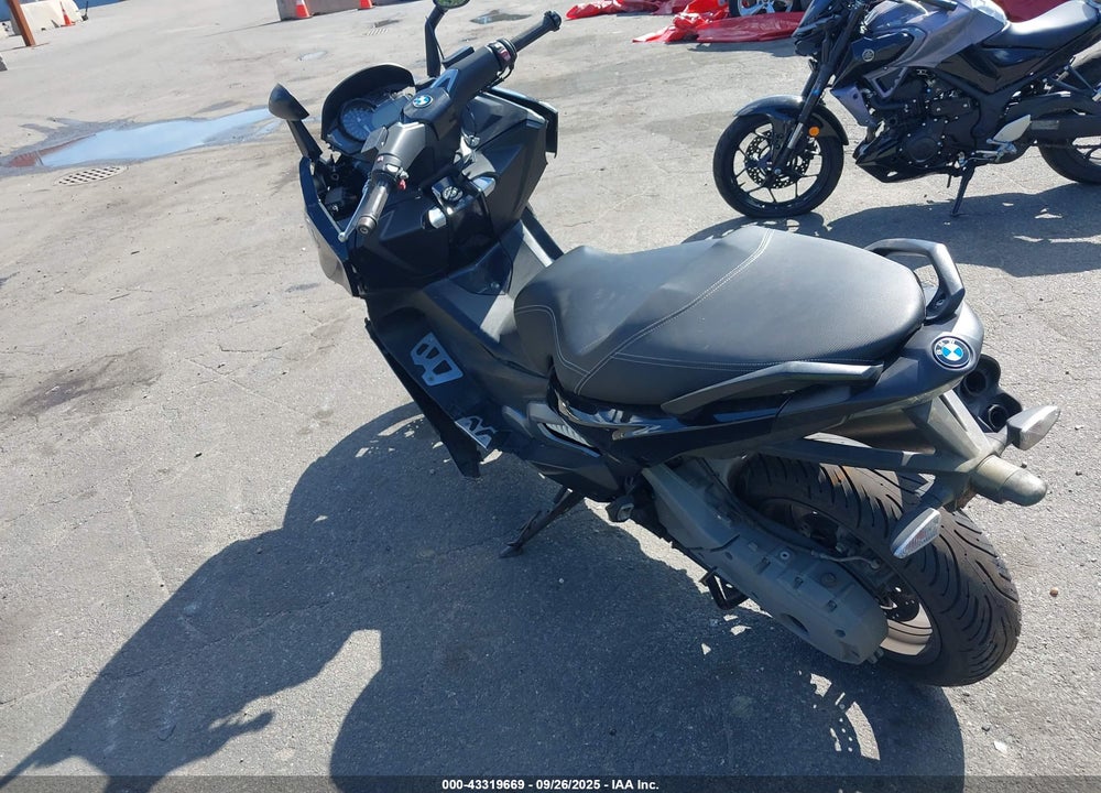 2016 BMW C650 SPORT VIN: WB10C1405GZ314575