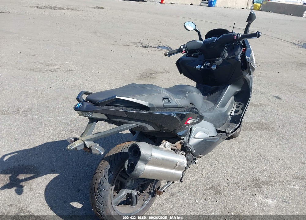 2016 BMW C650 SPORT VIN: WB10C1405GZ314575