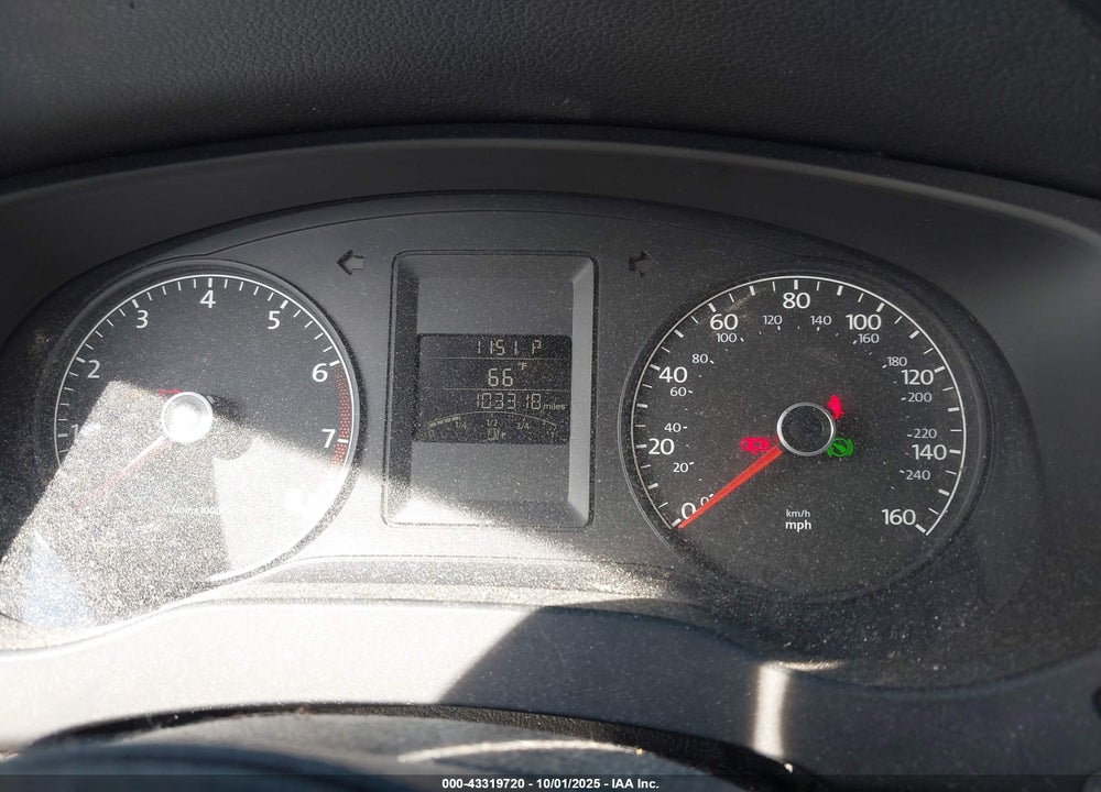 2013 VOLKSWAGEN JETTA VIN: 3VW2K7AJ9DM317830
