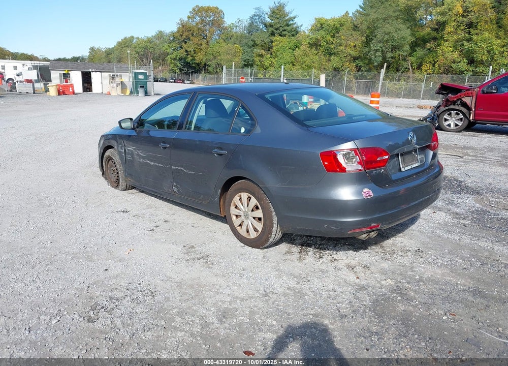2013 VOLKSWAGEN JETTA VIN: 3VW2K7AJ9DM317830