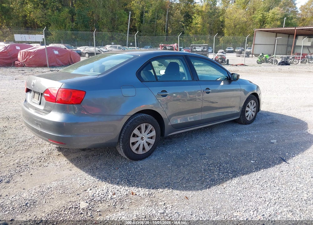 2013 VOLKSWAGEN JETTA VIN: 3VW2K7AJ9DM317830