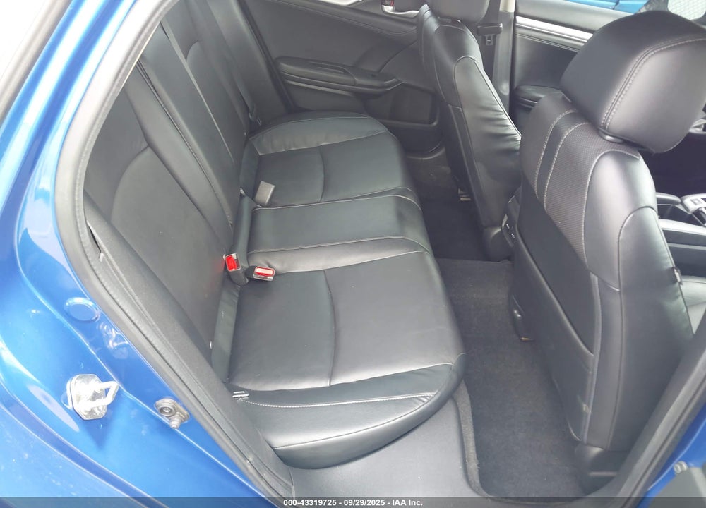 2016 HONDA CIVIC VIN: 2HGFC1F93GH643558
