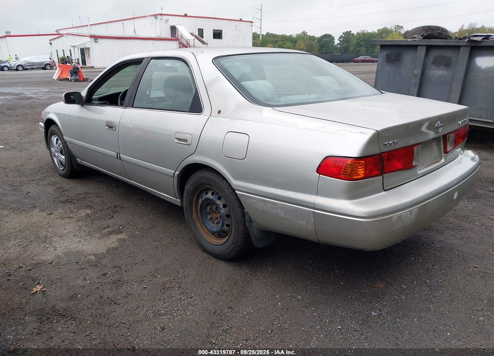 2001 TOYOTA CAMRY CE VIN: 4T1BG22K71U779806