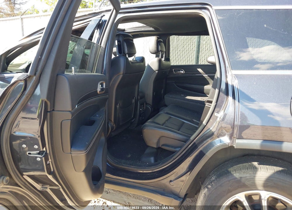 2015 JEEP GRAND CHEROKEE VIN: 1C4RJFBG3FC698063