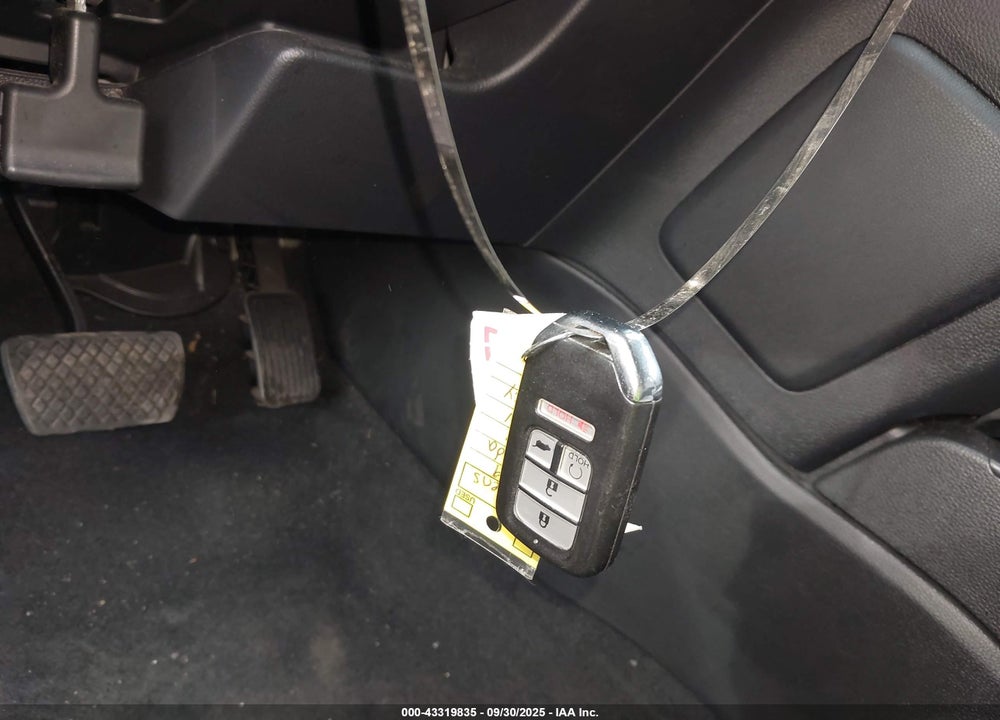 2019 HONDA CR-V VIN: 2HKRW2H58KH663727