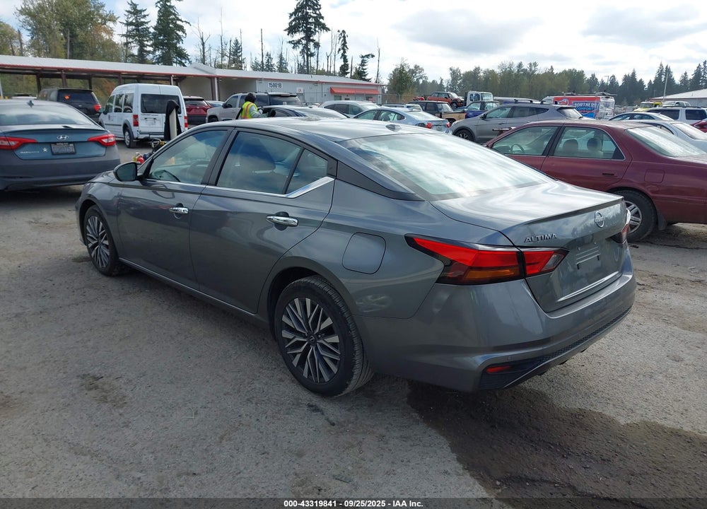 2023 NISSAN ALTIMA SV FWD VIN: 1N4BL4DVXPN345908