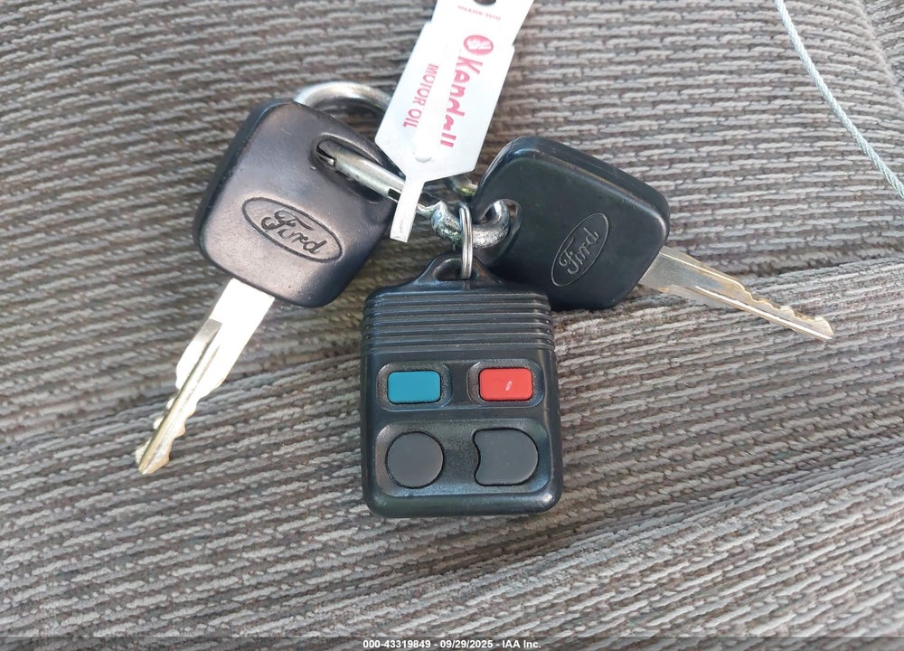 1999 FORD WINDSTAR SE VIN: 2FMDA5240XBB28495