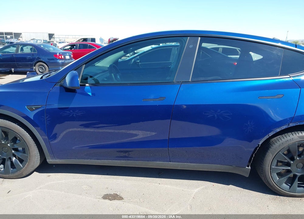 2020 TESLA MODEL Y LONG RANGE DUAL MOTOR ALL-WHEEL DRIVE VIN: 5YJYGDEE9LF014527