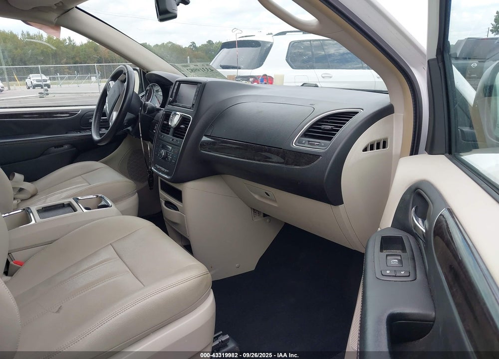 2016 CHRYSLER TOWN & COUNTRY TOURING VIN: 2C4RC1BGXGR222379