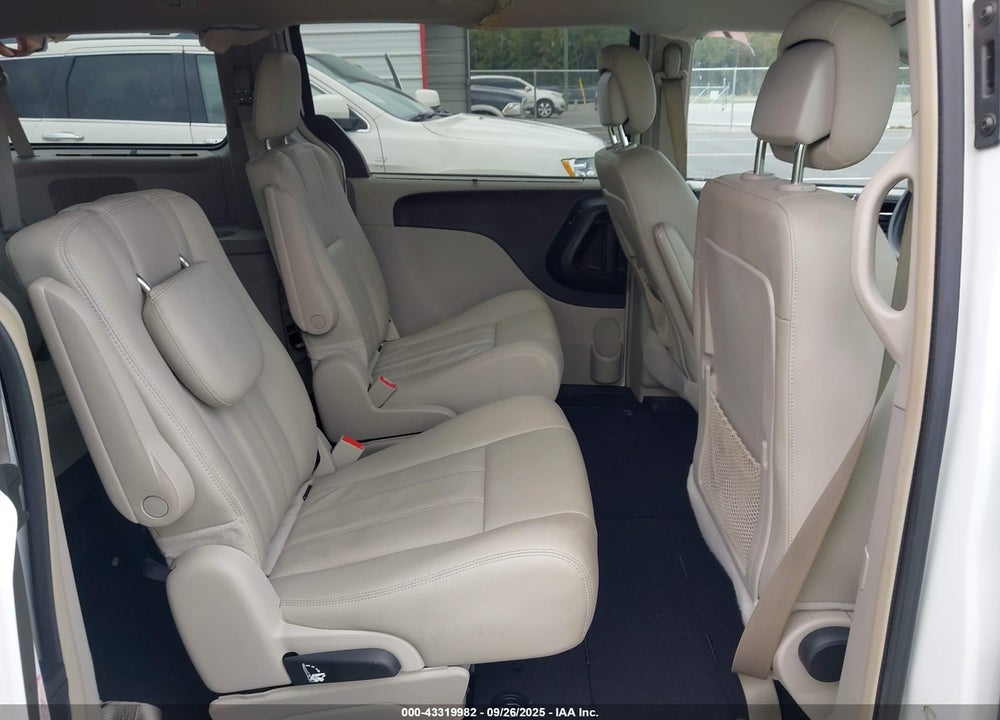 2016 CHRYSLER TOWN & COUNTRY TOURING VIN: 2C4RC1BGXGR222379