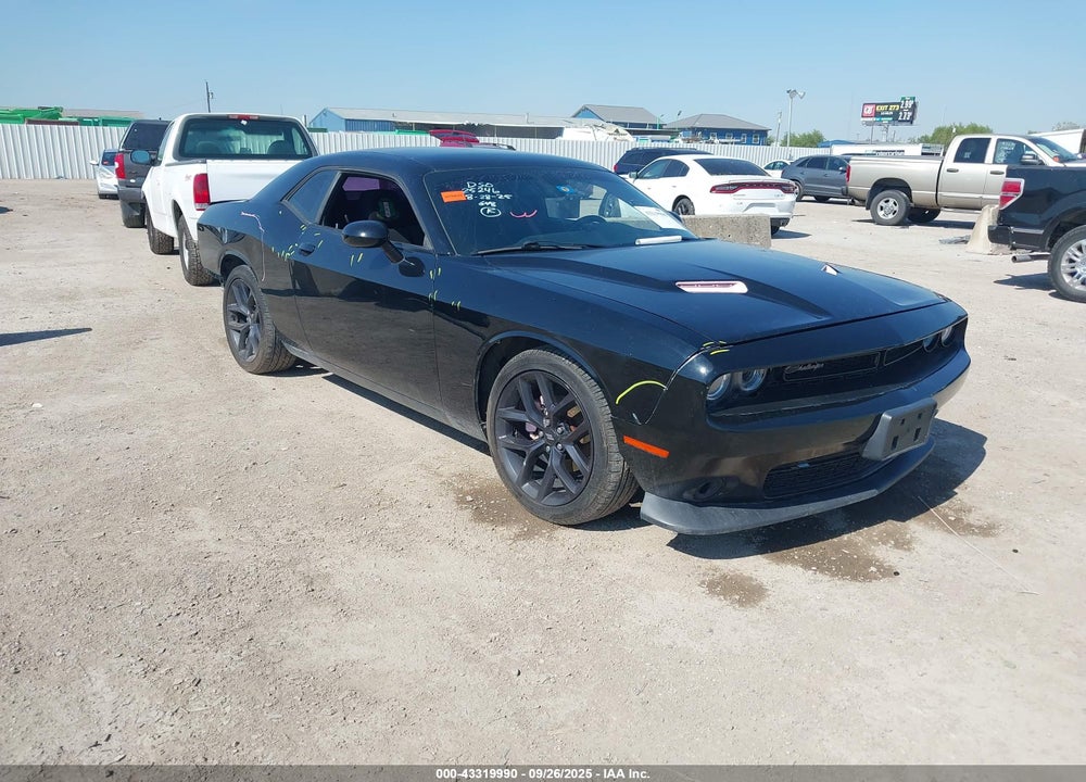 2021 DODGE CHALLENGER SXT VIN: 2C3CDZAG0MH555909