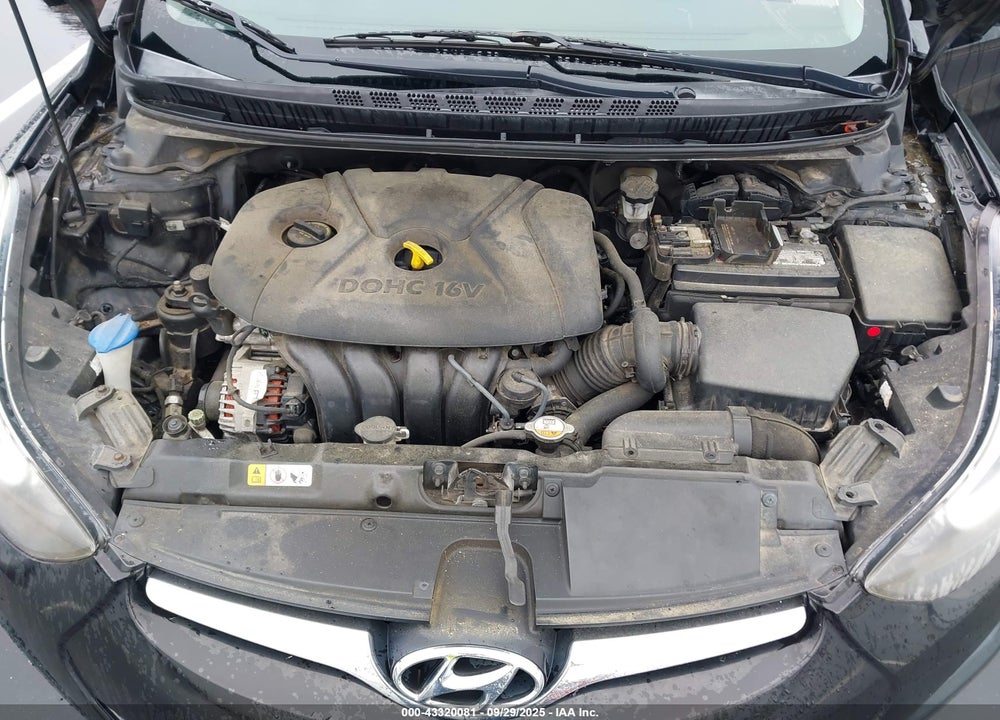 2015 HYUNDAI ELANTRA VIN: 5NPDH4AE2FH567897