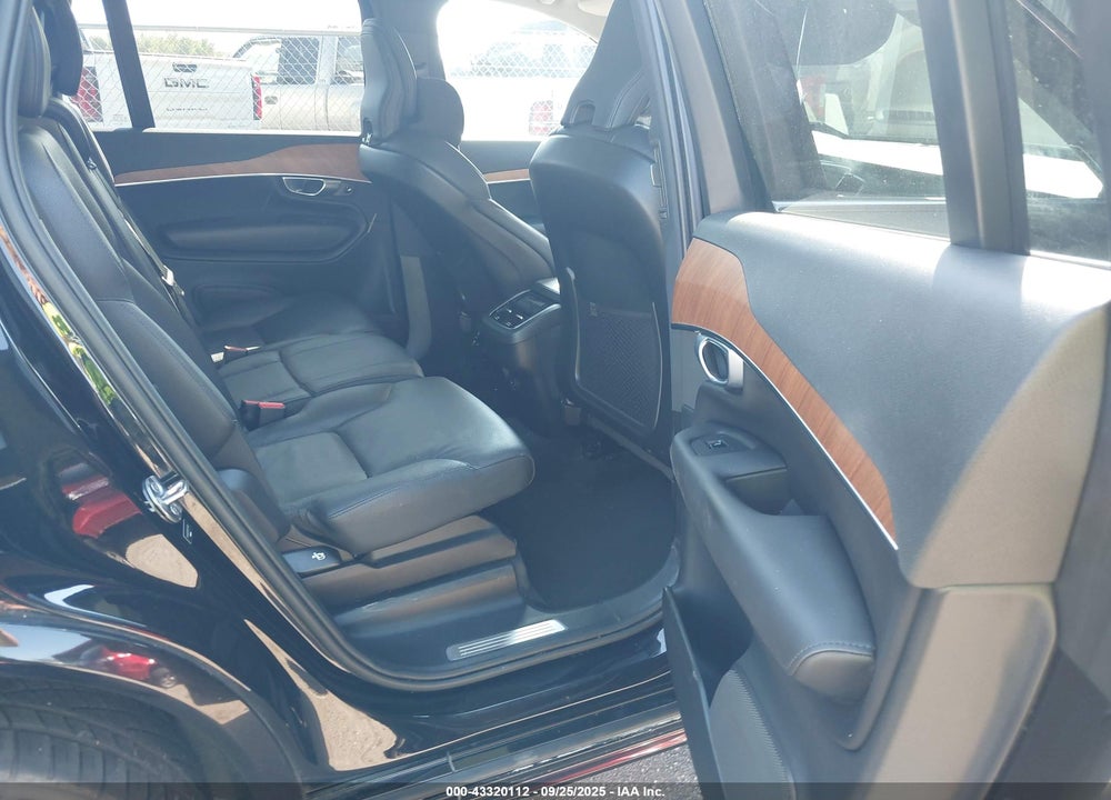 2024 VOLVO XC90 B6 PLUS BRIGHT THEME 7-SEATER VIN: YV4062PE5R1171388