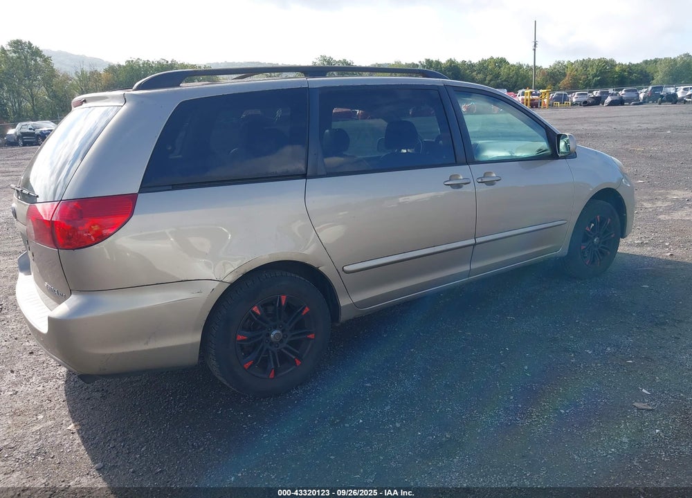 2006 TOYOTA SIENNA XLE VIN: 5TDZA22C36S580227