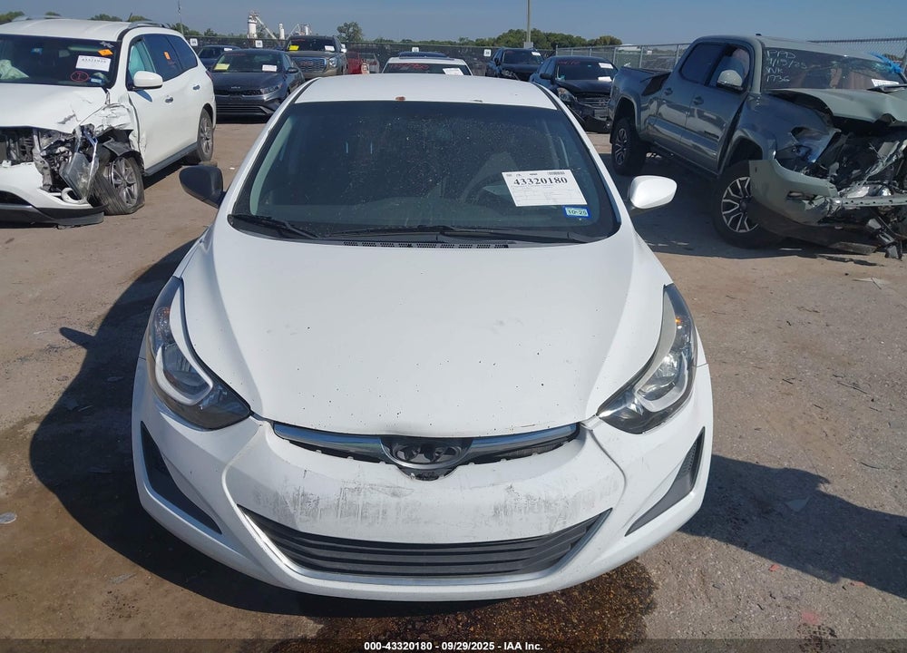 2016 HYUNDAI ELANTRA SE VIN: 5NPDH4AE5GH720127