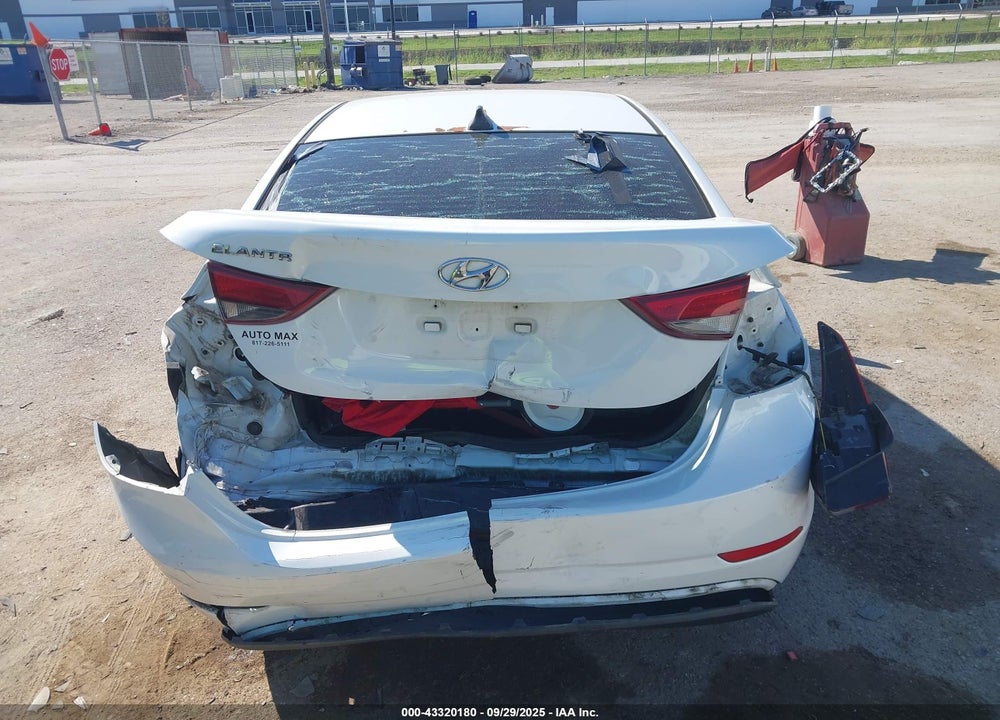 2016 HYUNDAI ELANTRA SE VIN: 5NPDH4AE5GH720127