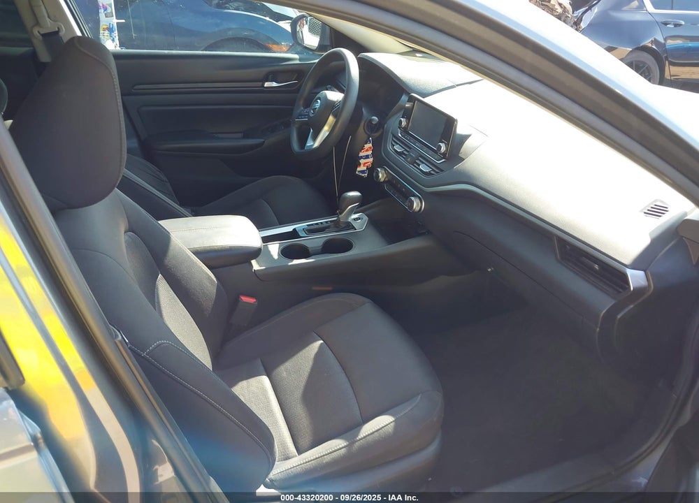 2021 NISSAN ALTIMA S FWD VIN: 1N4BL4BV7MN421423