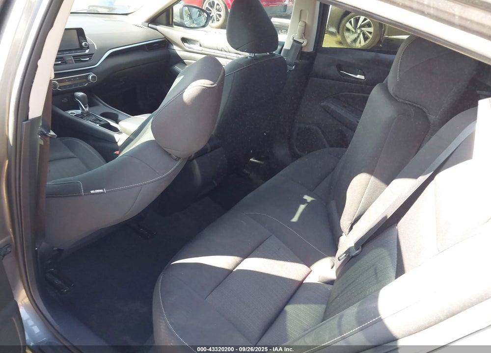 2021 NISSAN ALTIMA S FWD VIN: 1N4BL4BV7MN421423